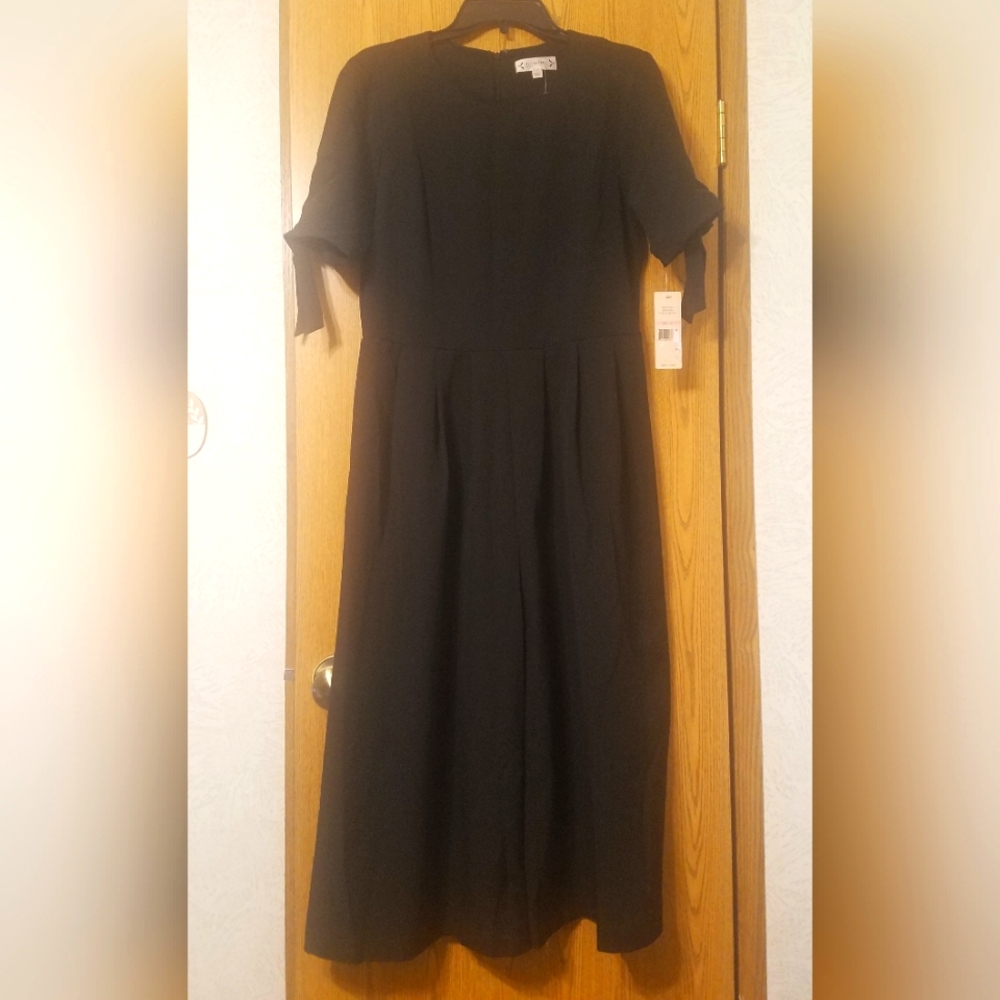 NWT Nanette Lepore Elegant Black Suit Size 10